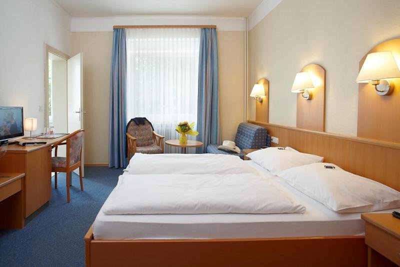 Hotel Perekop Berdorf Habitación foto